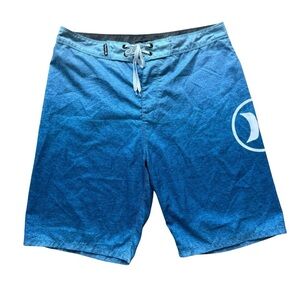 Hurley Men's Blue Gradient Board Shorts Size 32 Quick-Drying Summer Vacation